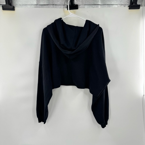 Savage X fente Black Cropped Hoodie Top size 2X - Picture 2 of 7